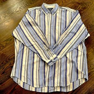 Ralph Lauren men’s dress shirt button down EUC!